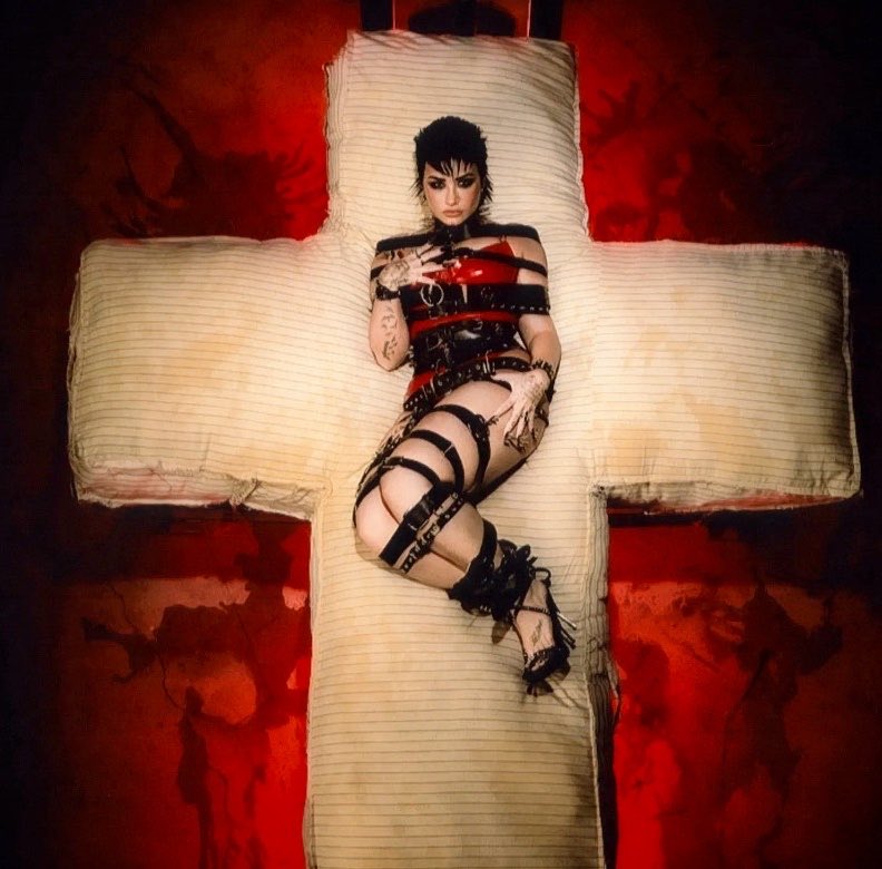 chimneylovato tweet picture