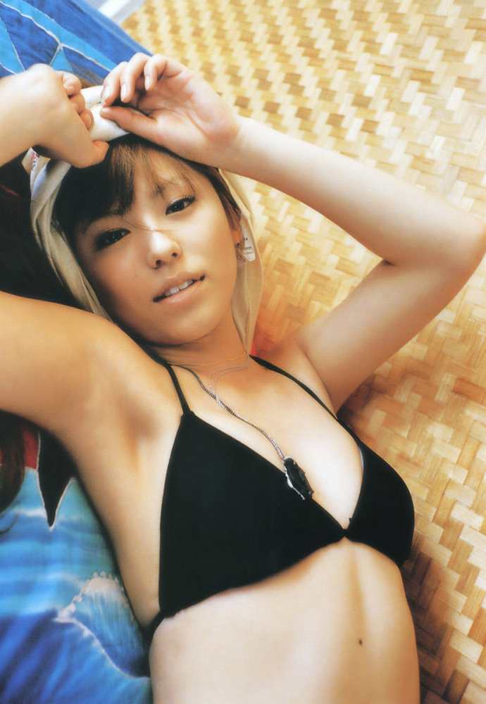 mousou0303's tweet photo. 若槻千夏 https://t.co/gGe7PBqhDF