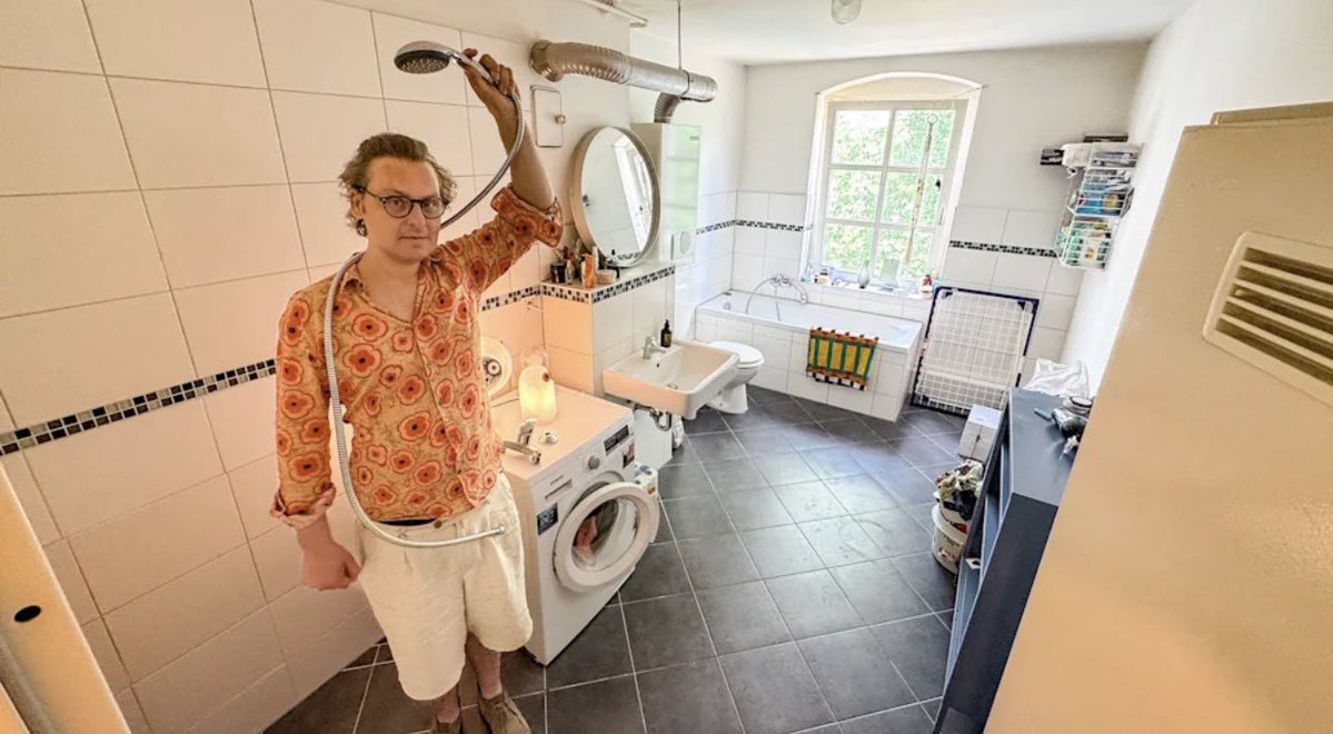 MyLordBebo's tweet photo. 🇩🇪‼️🚨 GERMAN STATE RIPS OUT A SHOWER BECAUSE IT'S TOO LUXURIOUS!

Germany tries to protect many neighborhoods from becoming fancy luxury areas.

This manifests in situations like this: a guy who pays €950 rent built a shower for himself with his own money in a rental property.

The state declared it’s too luxurious because now he has a shower and a bathtub. This is apparently too luxurious and would improve the rental property too much, which could lead to the neighborhood becoming too expensive.

So the German state called in contractors to rip it out. And it’s gone.

Yay! Peak EU