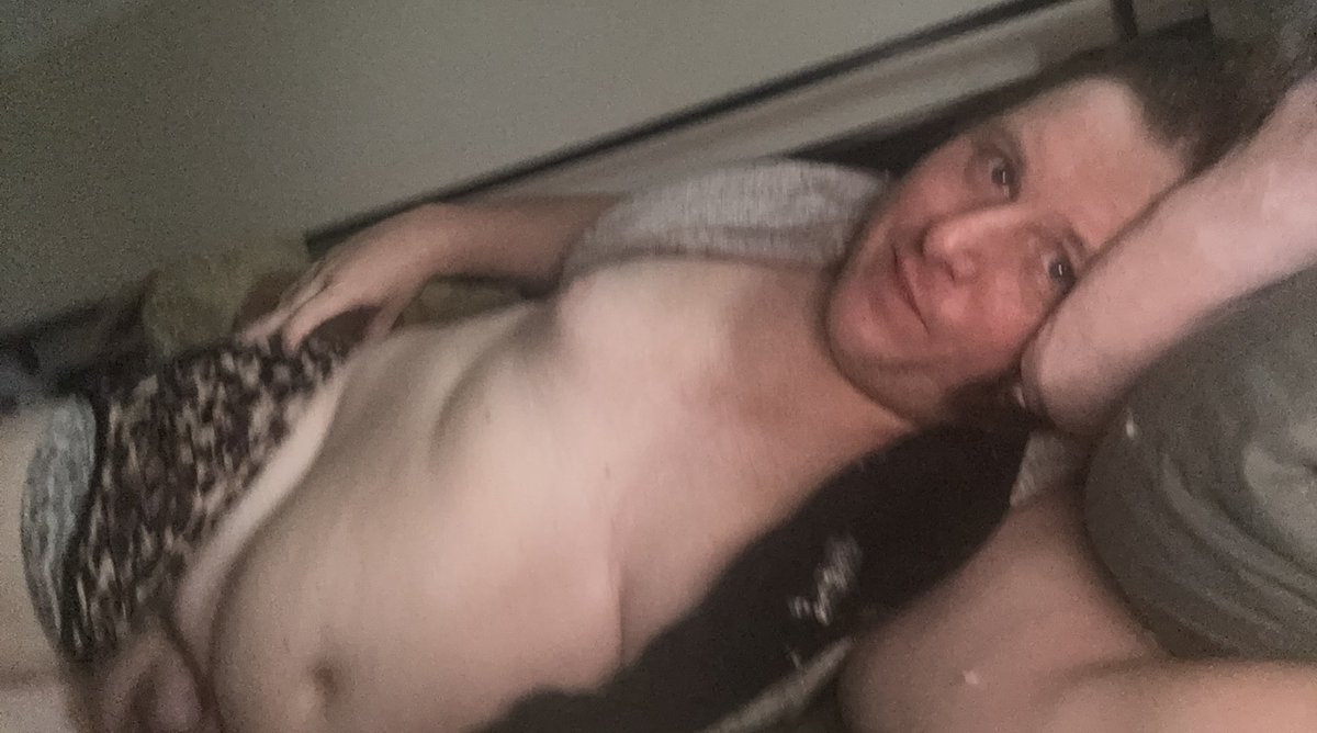 NBRoxyStarr's tweet photo. Any femme friends want to sext with another hot big cocked trans girl who wants to cuck me? Let me know ASAP!!! https://t.co/GsXZjQc621