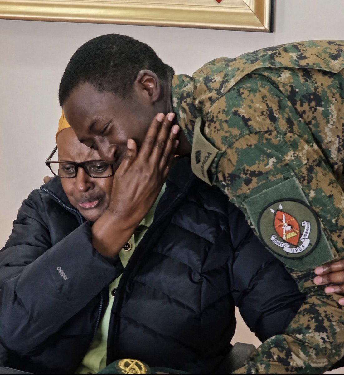 MrJordanposts's tweet photo. Grandmother &amp; Grandson moment❤️

Maama @JanetMuseveni &amp; 2ndLt Ruhamya Kainerugaba https://t.co/LY0QRXvC8U