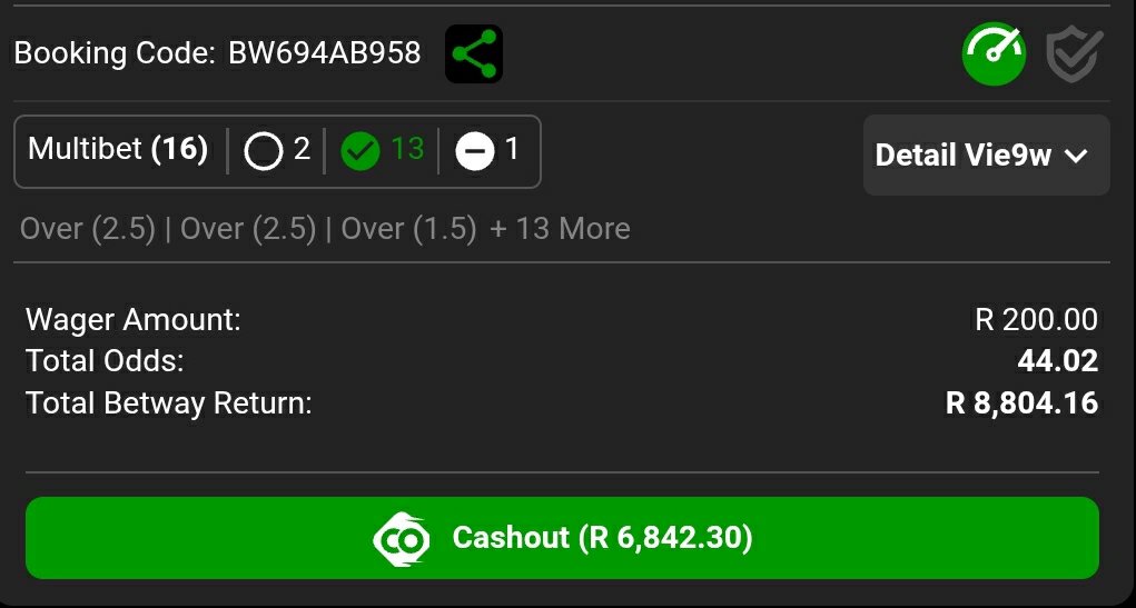 Misheck85y1's tweet photo. 😁 fam cash our available  its up to run or stay 2 games left  👈44 odds https://t.co/TvpGw3Z9tc