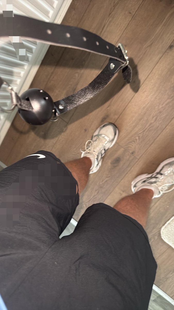 LXXHART's tweet photo. Which one of you subs wants first dibs in the ball gag? 📲 
#dom #gay #naughty #Ballgag #bondage #toy #repost https://t.co/EKTNQrajAT