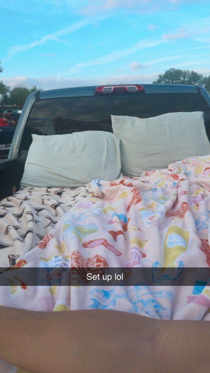 Reallycoolhuh's tweet photo. I love the drive in ❤️ https://t.co/Gen5ldydzs