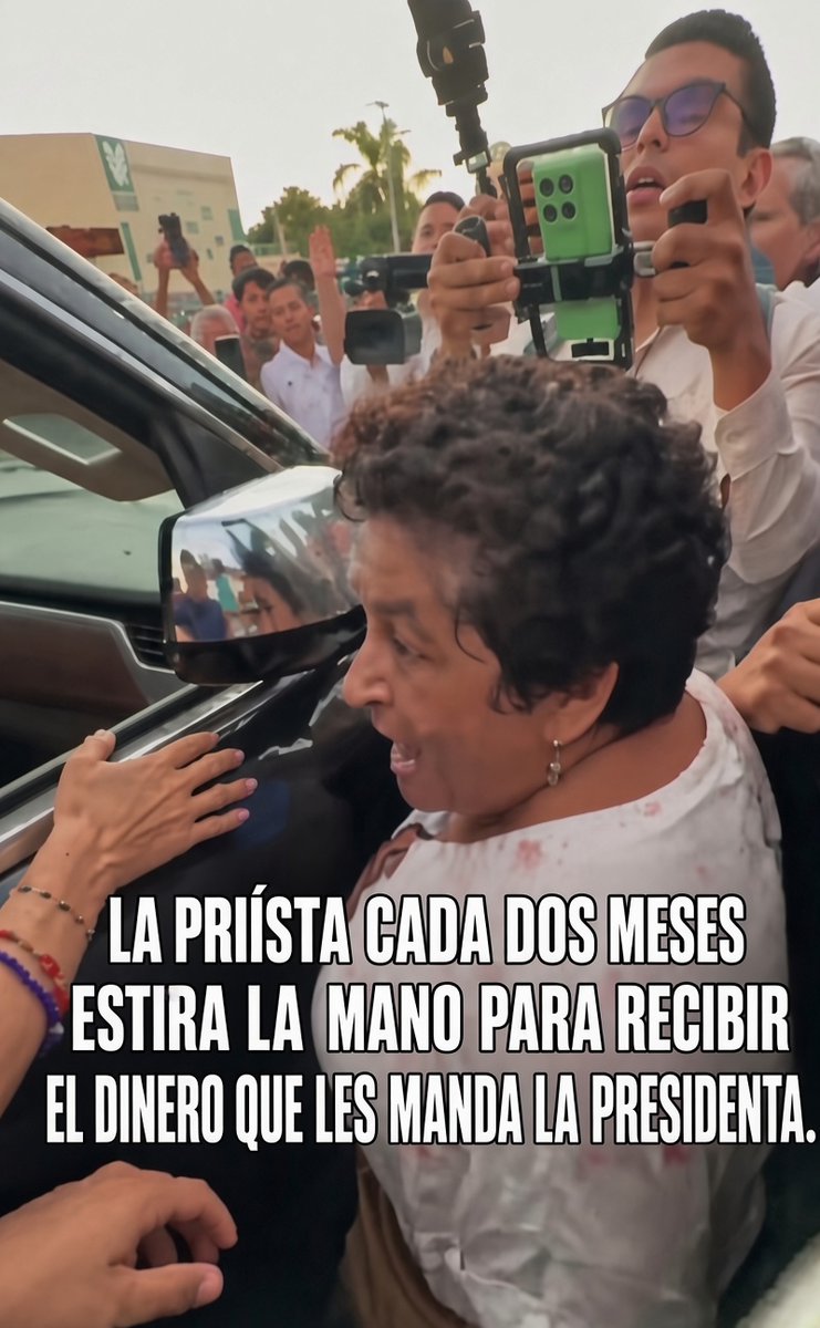 Mima571130's tweet photo. Este tipo de actos los veremos más seguido en este proceso electoral, es parte de la desesperación de la minúscula oposición siguiendo la agenda de Estados Unidos.

Un momento para la narrativa de intento de desgaste de la figura presidencial y de la 4T. https://t.co/RH20Hmg8T7