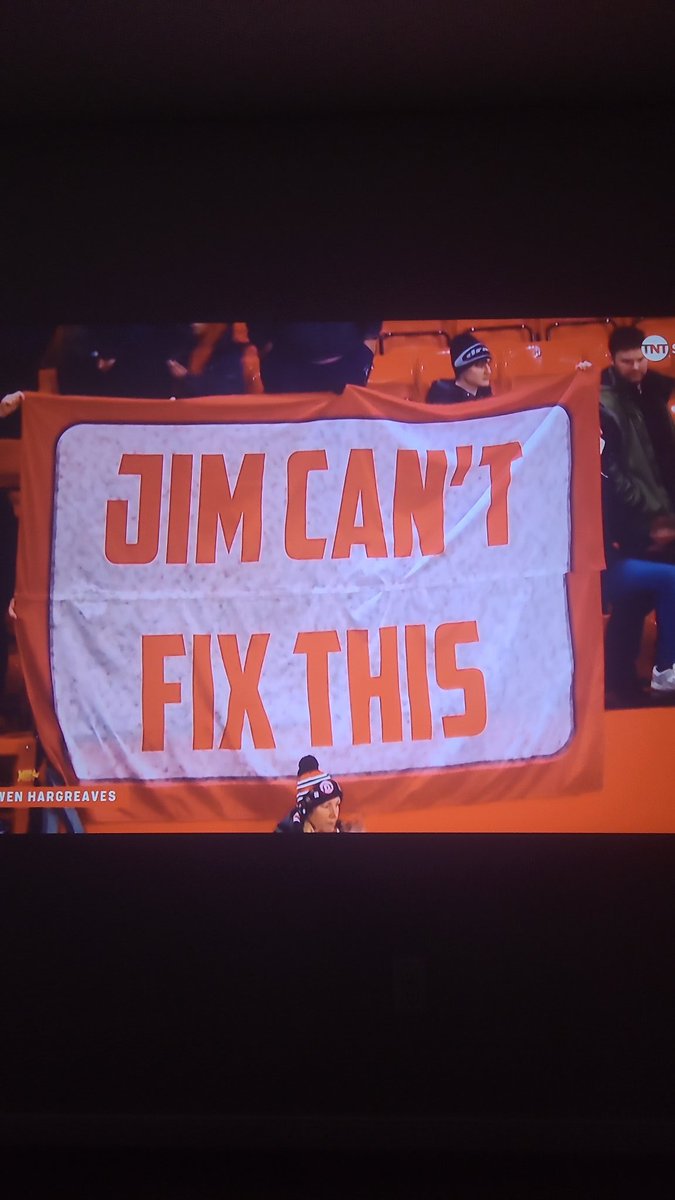 manutdjonas's tweet photo. @ManUtd @adidasfootball Maybe take some inspiration from your loyal fans and show some RESPONSIBILITY. Horrible owners we have. 

#GlazersAndRatcliffeOut #GlazersOut #IneosOut #RatcliffeOut https://t.co/tHPBvglLJm