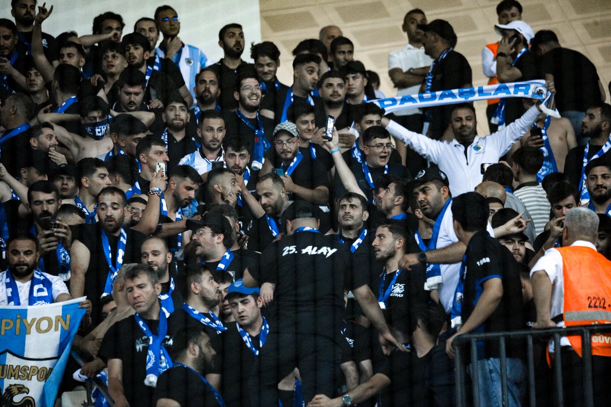 Erzurumspor's tweet photo. Diyarbakır’da, Dadaşlar! 💥

#AMEDvERZ https://t.co/dvkMww8618
