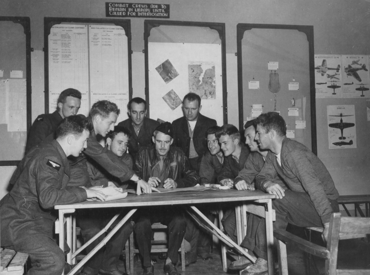 PaulBingley's tweet photo. 17 AUGUST 1943 | 17:32
As the remnants of the 381BG limp across the North Sea, George R. Darrow's Rum Boogie (aka Our Mom) flies with two disabled engines, before the remaining two fail. The B-17 ditches, but the crew escapes before it sinks. They're rescued and taken to Manston. https://t.co/O3ZMdRJAGI