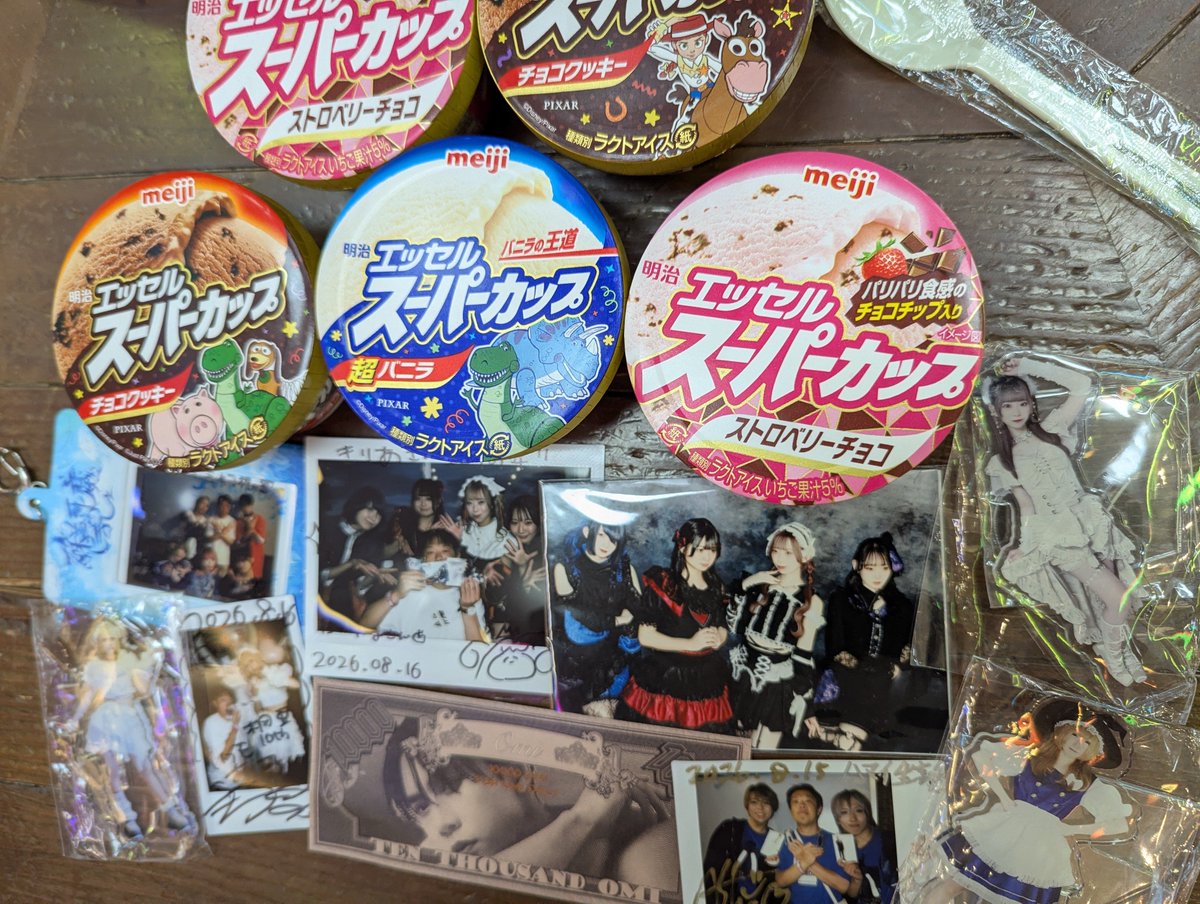 nisemocchy's tweet photo. 今日はワンリッター喰いでシメます。
3デイズでやつがれにお逢いしてくださいました皆々様方、LOVE YOU!
そして、オヤスミ世界♫
#ビジュレジューム
#SYAAMiNE
#DearFiler
#桐亜 https://t.co/8tADpfxh4a