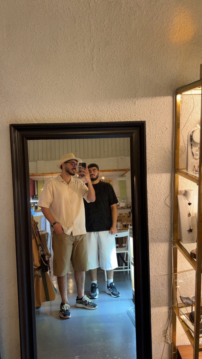 _al3mda_'s tweet photo. نورت دبي😆😆 https://t.co/YugxCdMP8K