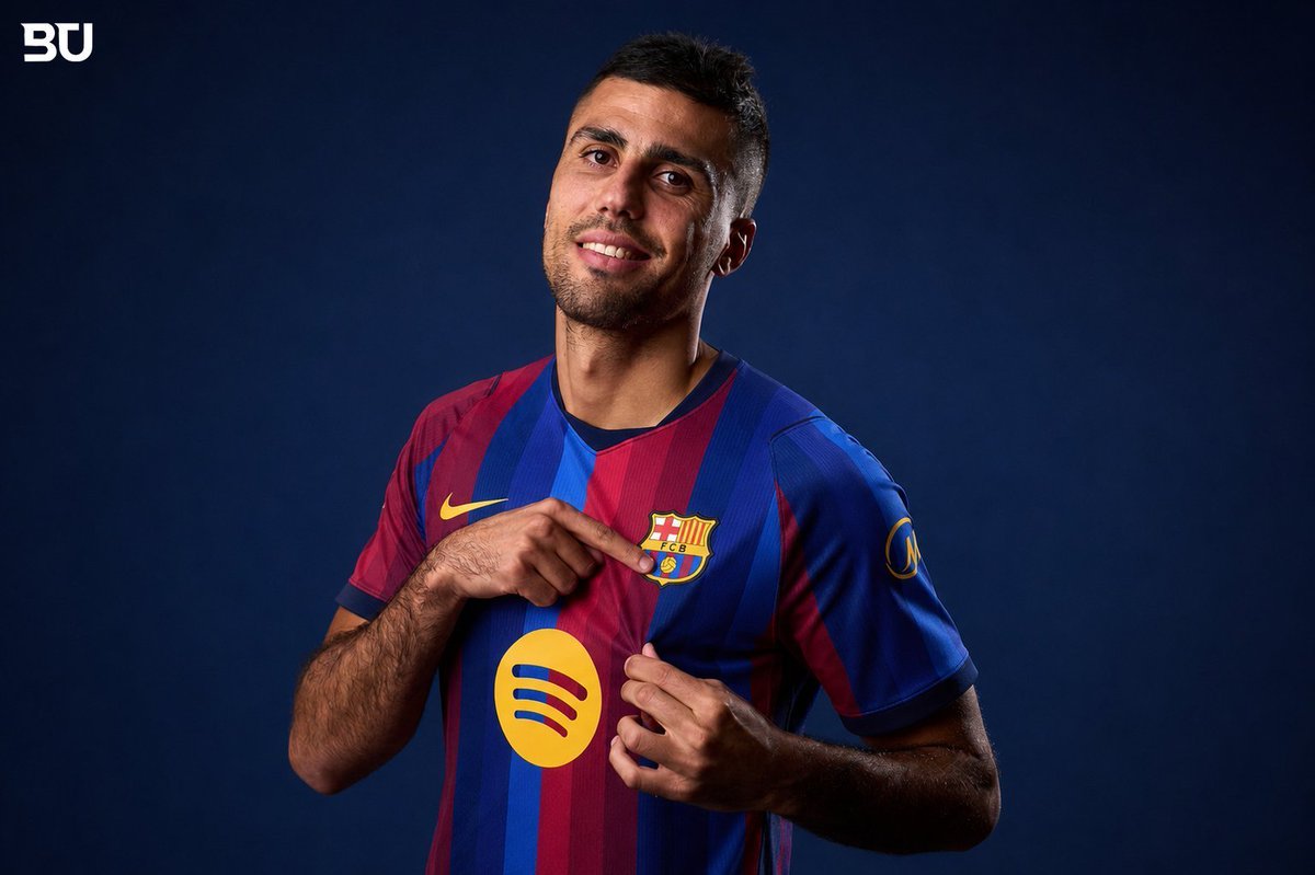 BarcaUniversal's tweet photo. EUROPE BETTER BE READY, RODRI IS FINALLY JOINING BARCELONA.

HE IS COMING, HE IS COMING! 🔥🔥🔥 https://t.co/3fHussBopt