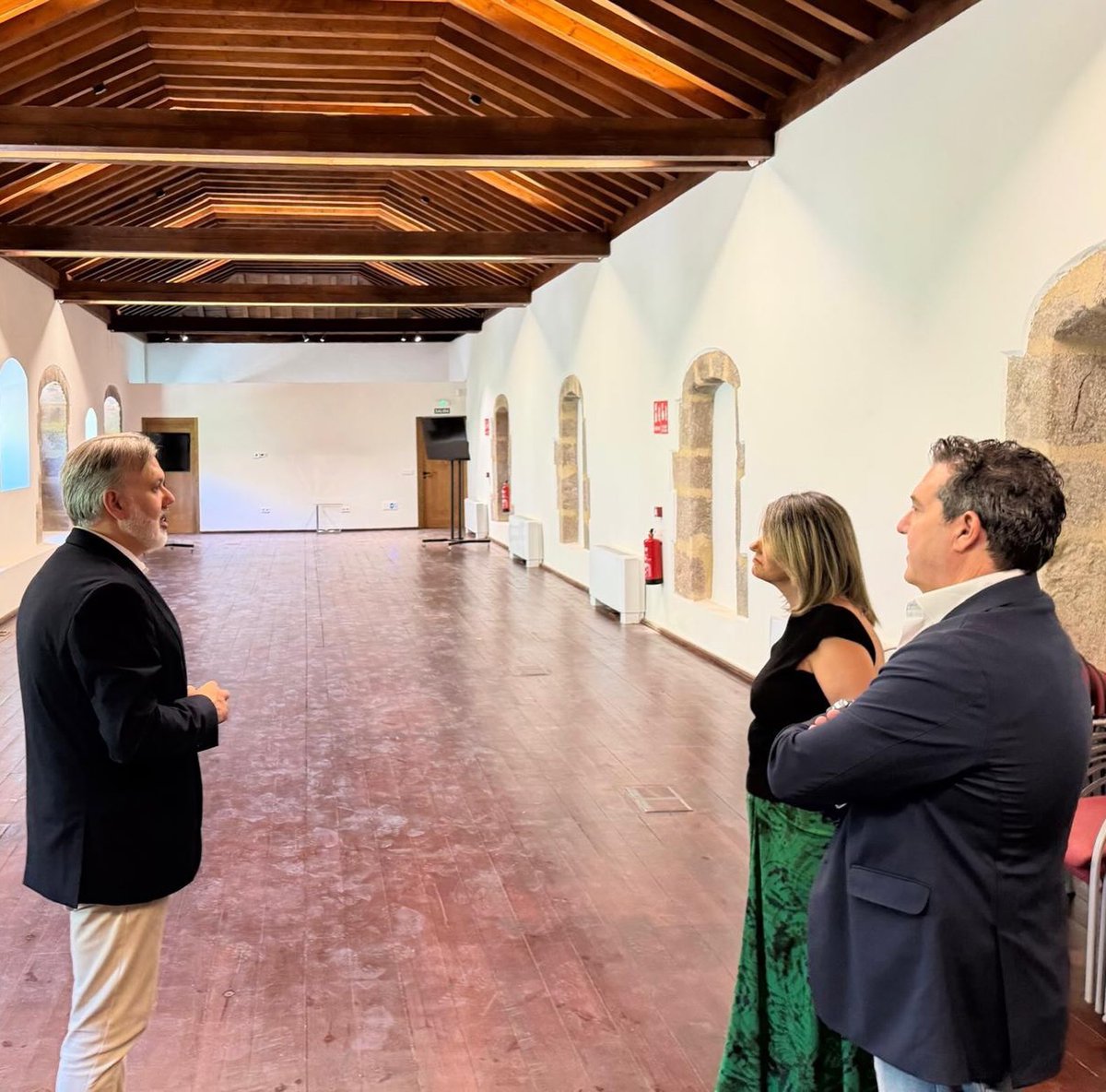 coepca's tweet photo. 🤝🤝 Primera toma de contacto entre @coepca y la @fundacionyuste 

Nuestro presidente, Diego Hernández, ha visitado la sede de la Fundación Academia Europea e Iberoamericana de Yuste. Allí ha mantenido un encuentro con @fernandopgp, quien asumió hace pocos meses la dirección. https://t.co/LspQflq3Ab