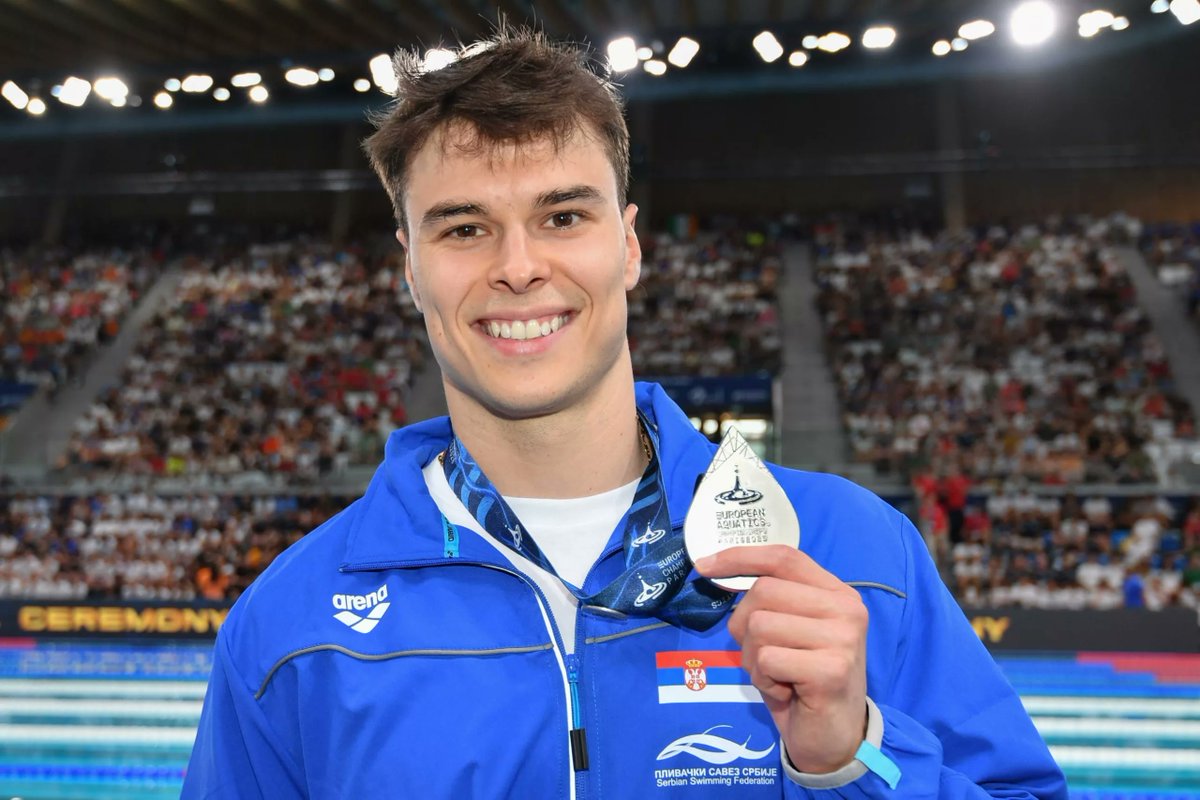 BigBadWolfWolfy's tweet photo. Srebro stiglo iz Pariza!

Andrej Barna vicešampion Evrope u kategoriji 50m slobodnim stilom. Postavljen novi lični i rekord Srbije od 21.37.

Bravo momčino! 🇷🇸🥈 https://t.co/dZV8yPPB6T