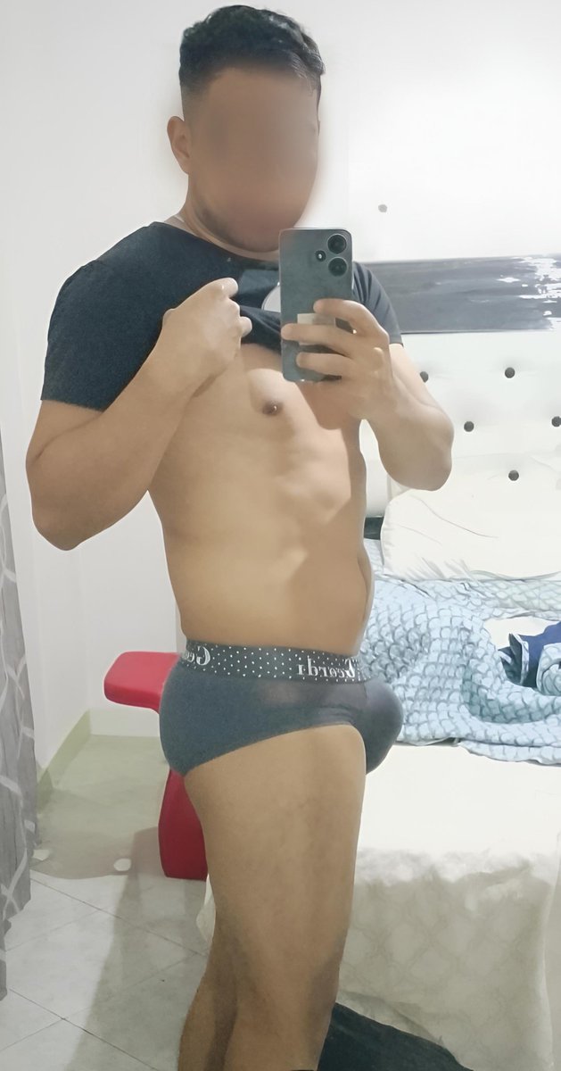 macho4020's tweet photo. Feliz Domingo 😎🔥 https://t.co/LXsCePjYlX