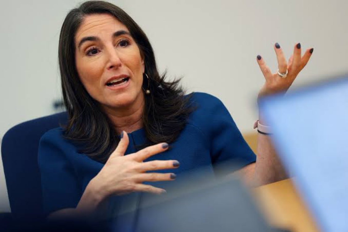 TimVVarenTrades's tweet photo. BREAKING: Fed President Hammack calls to immediately raise interest rates. 

Is it the softening labor market or the two months of cooling inflation thats making her think HIKE!?

What data is she even looking at? 

We need this Fed Task Force ASAP please! https://t.co/aJVRLRzcvr