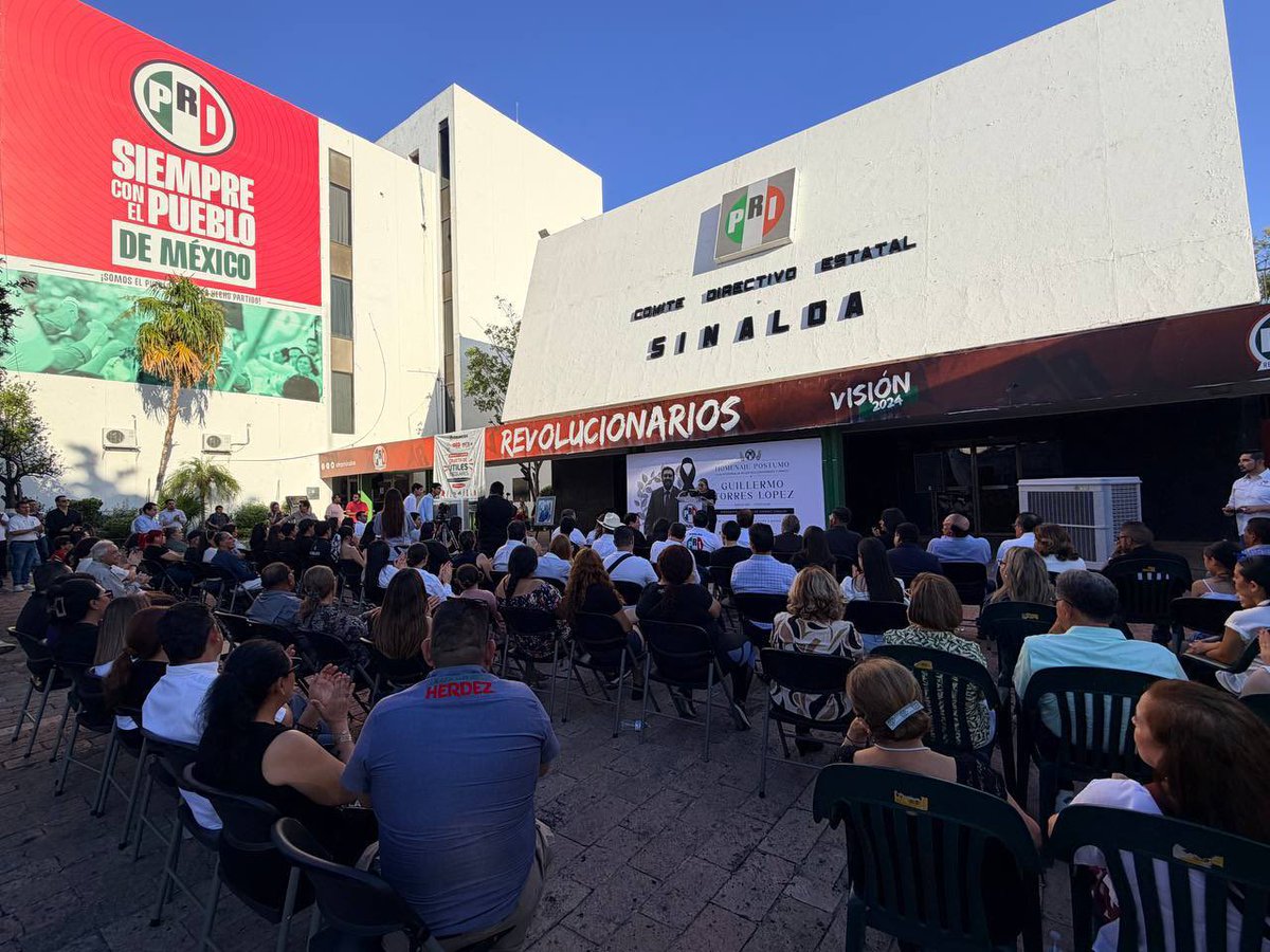 cesargerardol's tweet photo. Rendimos un merecido homenaje póstumo a nuestro amigo Guillermo “Memo” Torres López, Dirigente de la Red Jóvenes × México en Sinaloa y para honrar su memoria y su legado, una de las salas de nuestro Comité Directivo Estatal llevará su nombre.

¡Gracias por tanto, querido Memo! https://t.co/n7E0GXPcTM