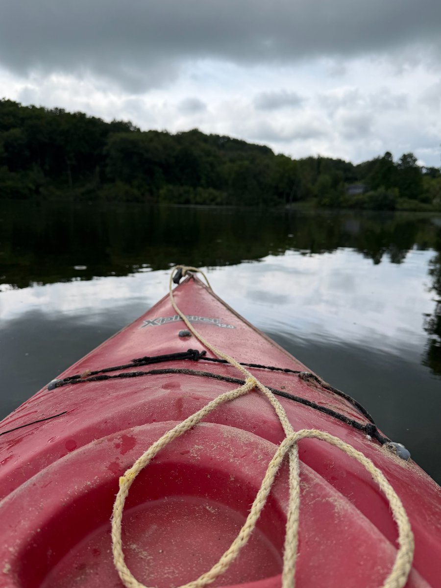 neli_rowland's tweet photo. Everyone is so busy these days and sadly we are all inundated by so much negative news to worry about.  That's why for me, Sundays, when I can, are a time to reset, reconnect with nature, and reflect.

Feeling Blessed to slow down, enjoy the beauty around me, and honor a little Wisconsin history along the way. Today, that meant kayaking. 

How about you? What do you do to reset and recharge? #Sundayvibes #GodsCountry #WisconsinLakes #HonorHistory #Reset