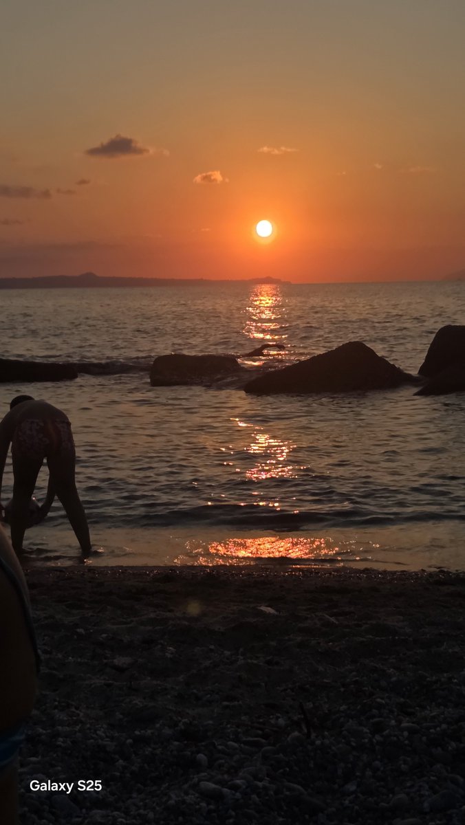 Donyrole's tweet photo. Tramonto siciliano 
#sicilibedda https://t.co/WeBlOwRRzG