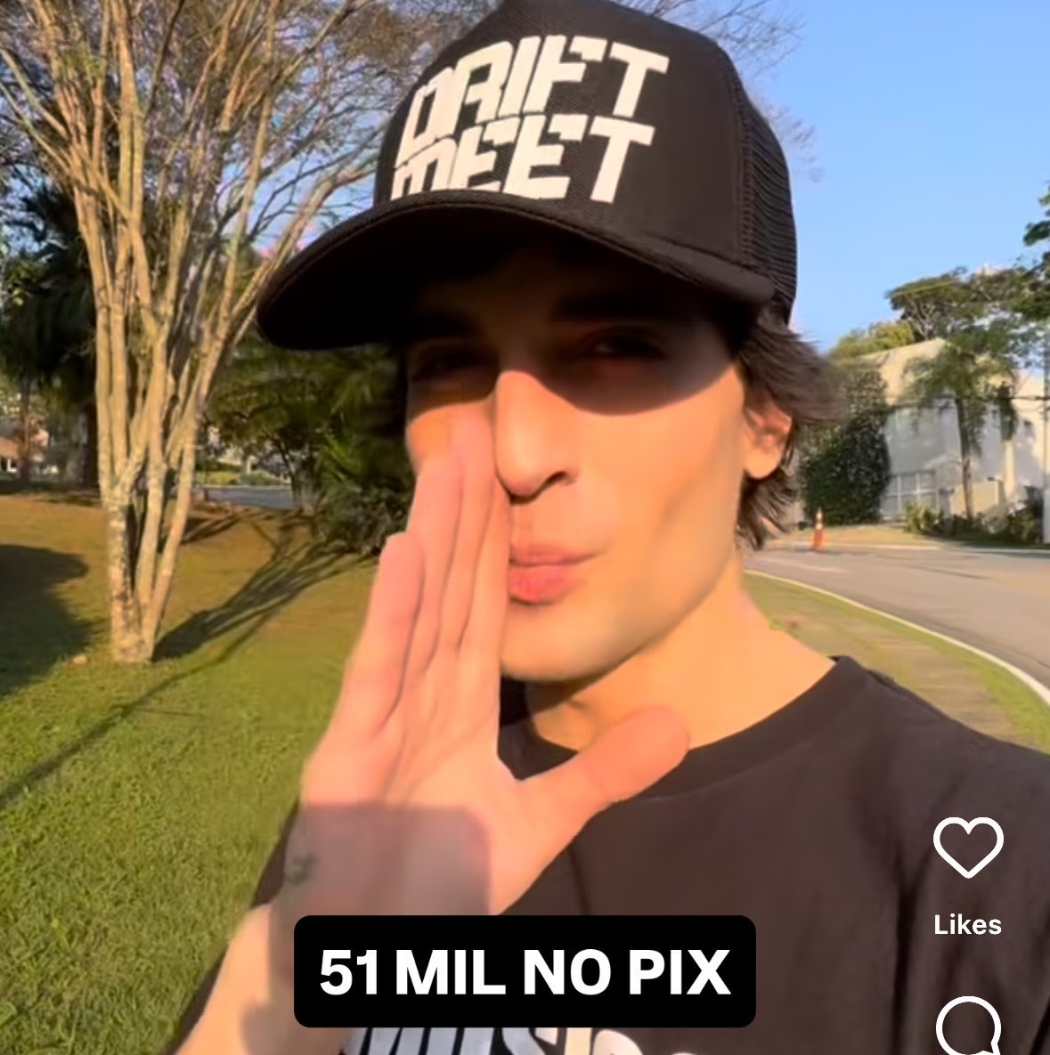 updatecharts's tweet photo. Fiuk conseguiu vender a sua Mercedes C280 que estava divulgando no Instagram por 51 MIL reais. https://t.co/1yNjDFmMQH