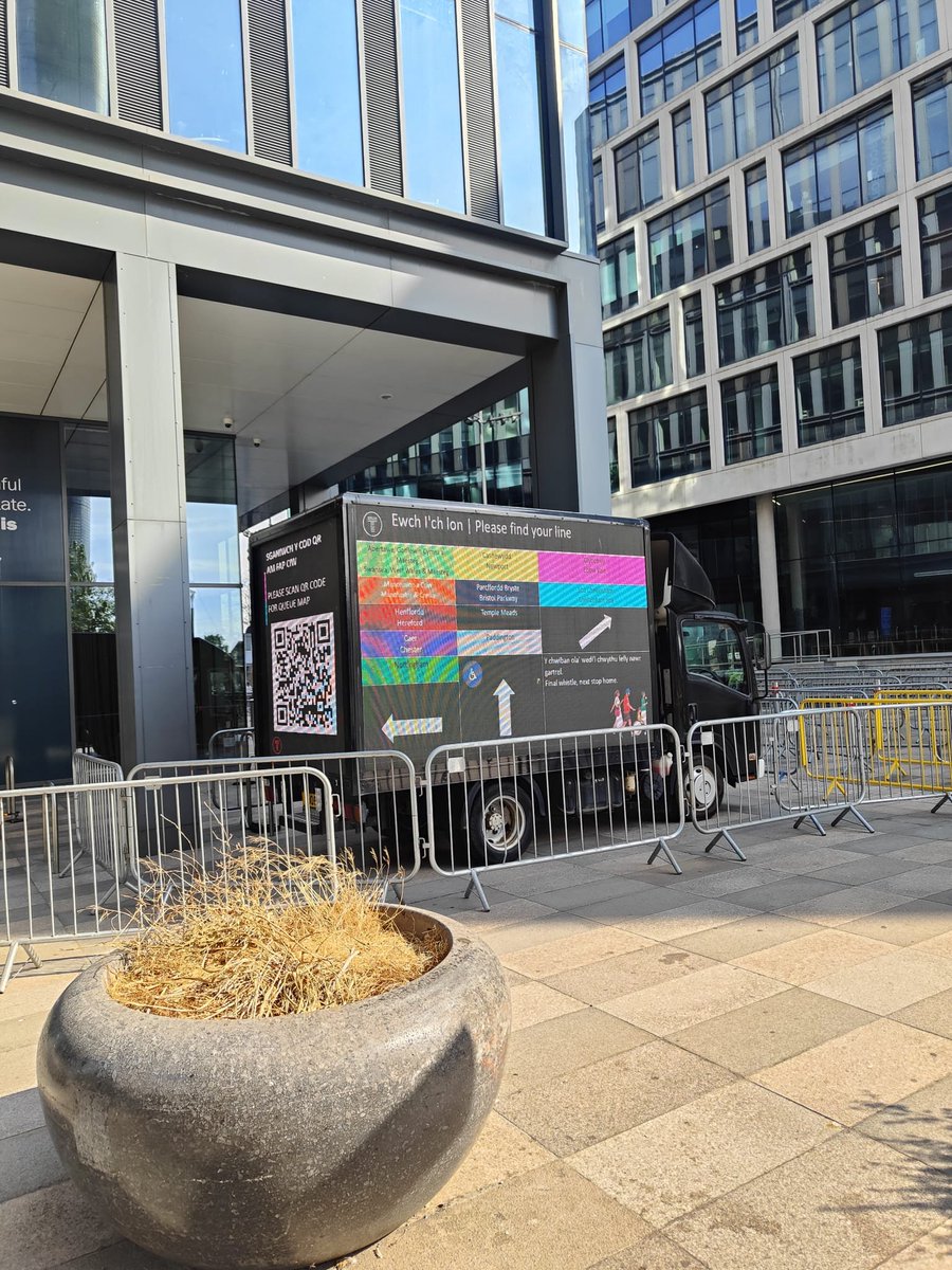 istadia's tweet photo. What a day supporting the #facommunityshield in the @principalitysta with screens &amp; technical support 
#eventscreens #eventtechnology https://t.co/tGclZTsiDK
