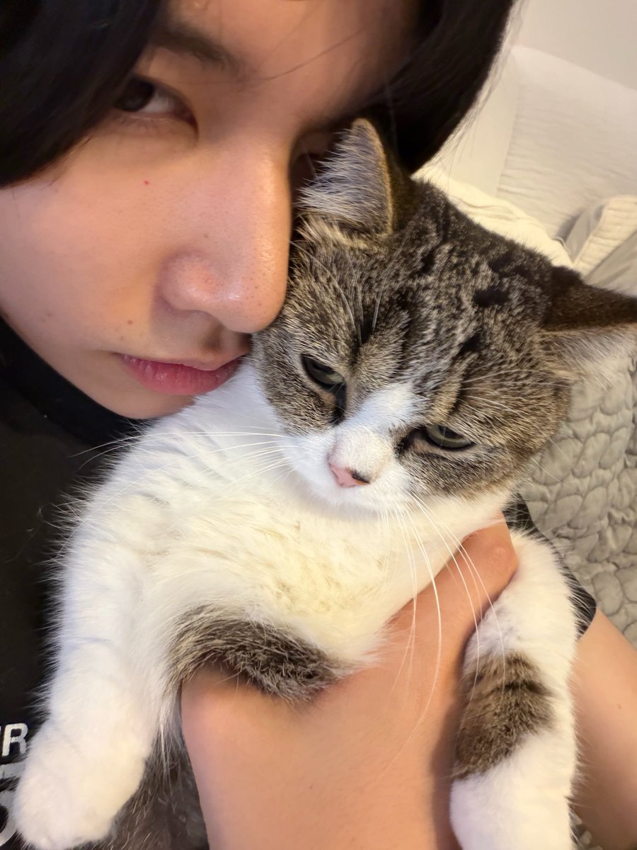shotbwrryls's tweet photo. makasihhh yaa semua sayang sayang kuu udah update semuaaa 🤏🏻 https://t.co/iKr9fql4Tg
