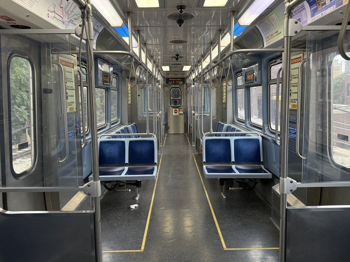 Eric_Erins's tweet photo. Having your own train car is kind of unnerving https://t.co/oobbhCov9t