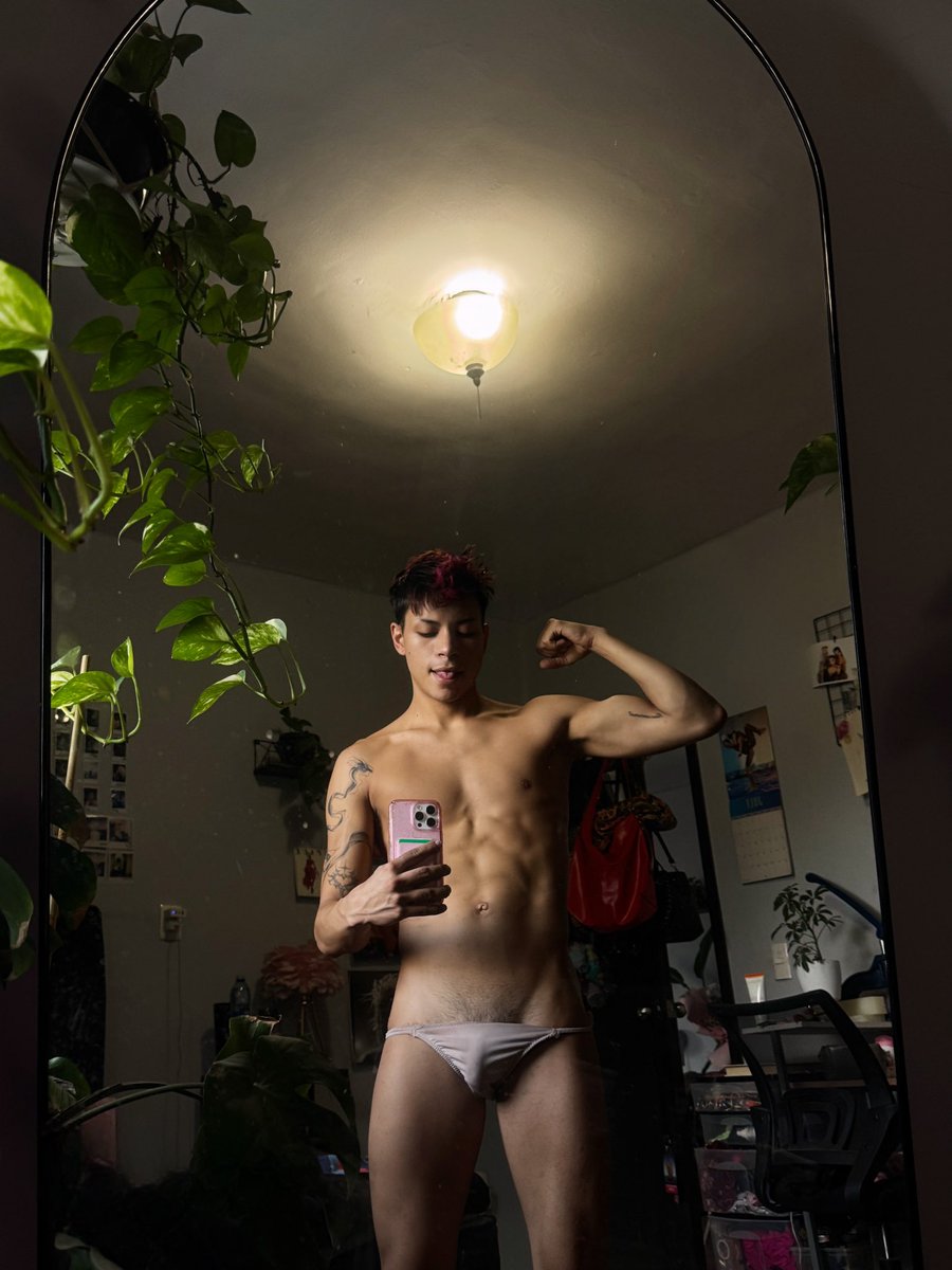 potasiohoracio's tweet photo. Es mi cumple! 2️⃣3️⃣🥳🎂 
se aceptan nudes de regalo 👀🎁🔥 https://t.co/5RQgxALg7D
