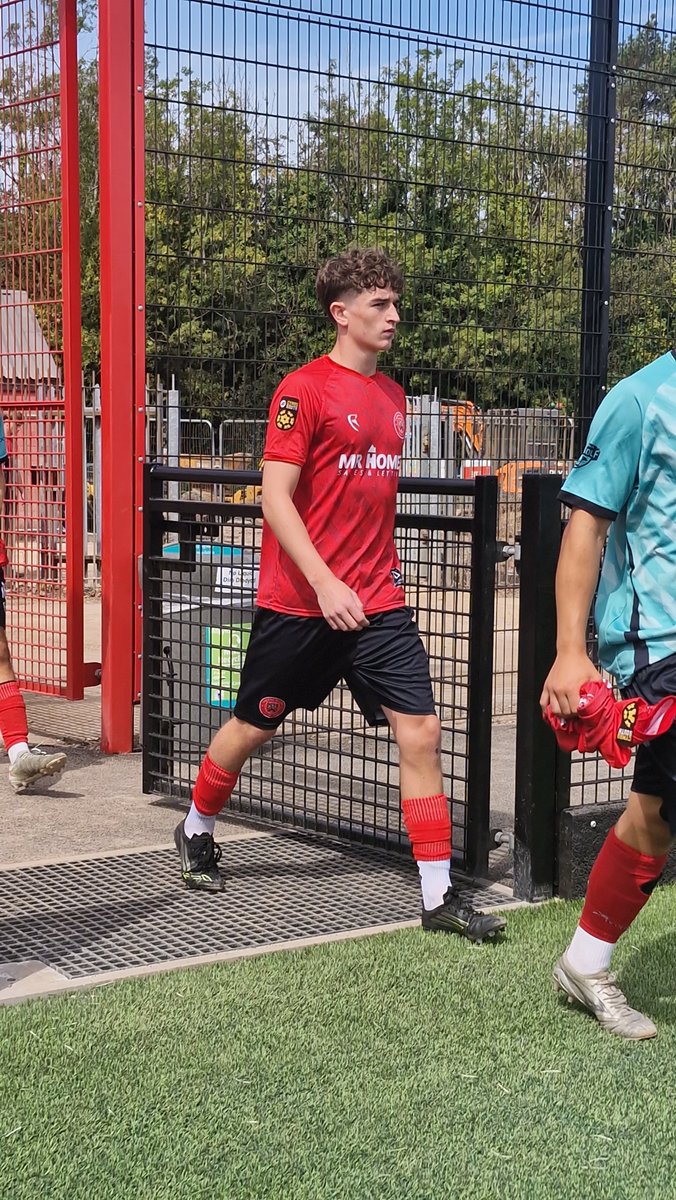 ChrisJenki18199's tweet photo. @FAWales
National Reserve League South West U21's 
Cwrt-yr-Ala Road 
@CaerauElyFC vs @mumblesseniors 

#ONerthINerth
#DevelopmentTeam #Reserves #YoungGuns 🎬 https://t.co/RdAO8J9LDg