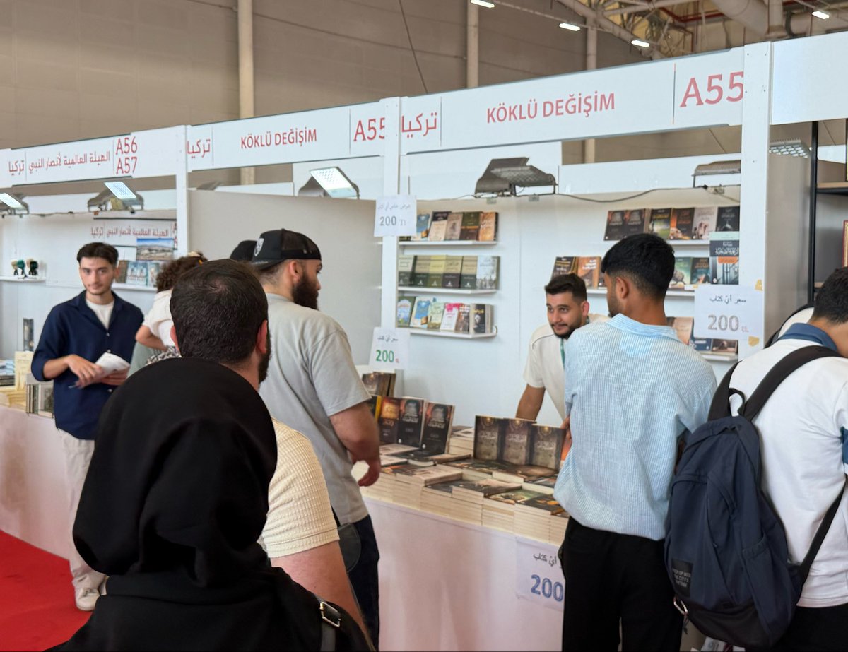 KokluDegisimYay's tweet photo. Köklü Değişim Yayıncılık olarak, 11. Uluslararası İstanbul Arapça Kitap Fuarı’nda Arapça kitaplarımızla yerimizi aldık.

🗓️Kıymetli okurlarımızı 15-23 Ağustos 2026 tarihleri arasında standımıza bekliyoruz.

📍 Yenikapı Fuar Merkezi - Avrasya Salonu / A55, İstanbul https://t.co/z1K1xlWlCX