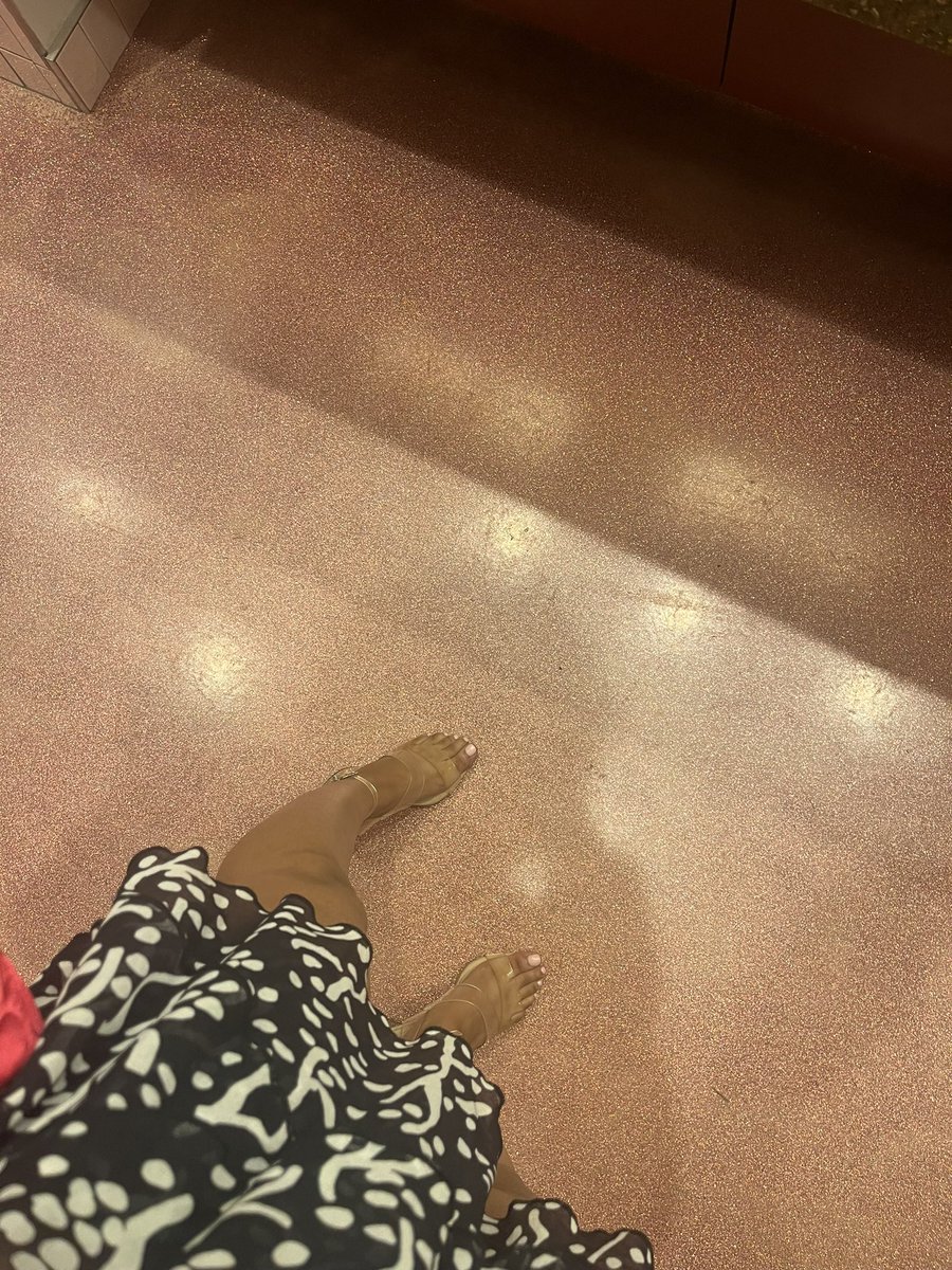 PrettyFeetbckup's tweet photo. https://t.co/JYo81wl4mY