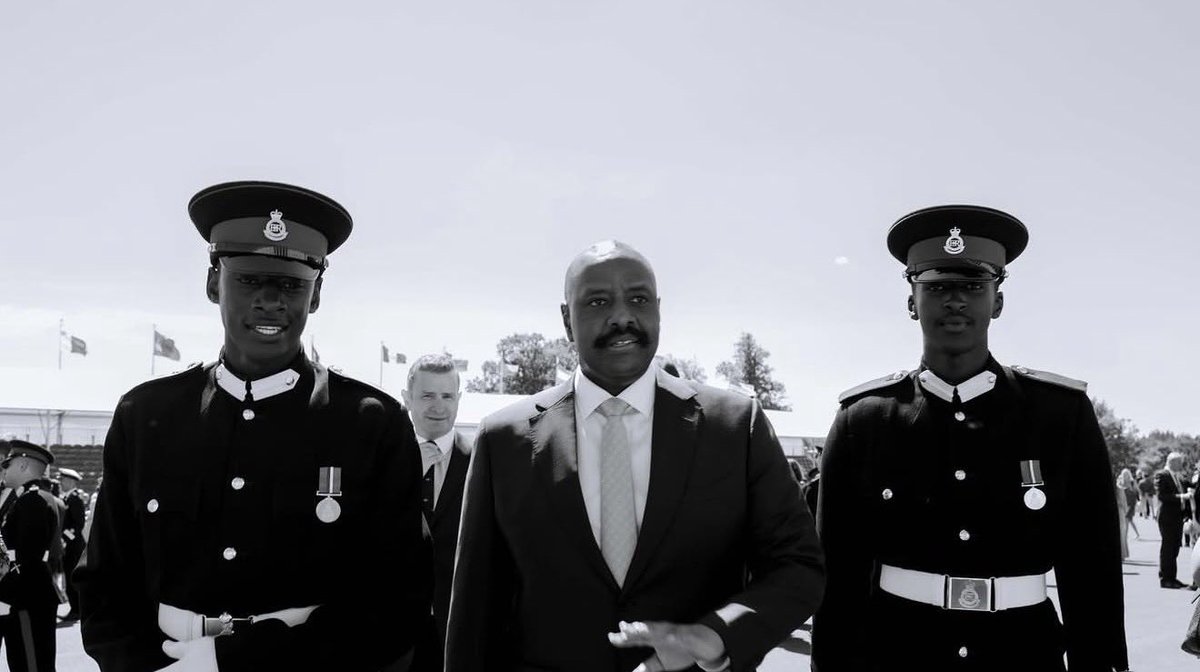 RK_Kainerugaba's tweet photo. Where legacy meets duty. 🇺🇬 Honoring leadership, discipline, and the commitment to serve https://t.co/55kHZCAx0i