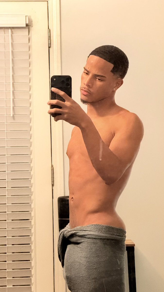 amarijalin's tweet photo. pretty body + pretty face. https://t.co/VM3qnTydR5