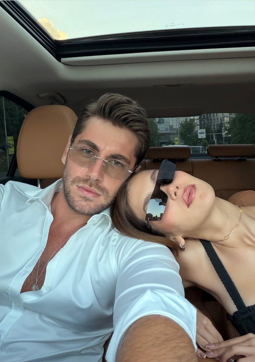diziitakipcisii's tweet photo. Emre Bey &amp; Ecem Sena Bayır. 🔥🧿

#EcEmre https://t.co/r4EkZNILIA
