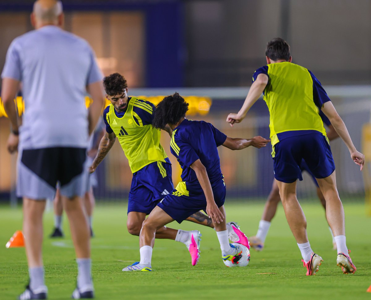 AlNassrFC's tweet photo. بدايـة التحضيـر لمبـاراة #النصر_الدرعية ⏳ https://t.co/QGuWzX0Kla