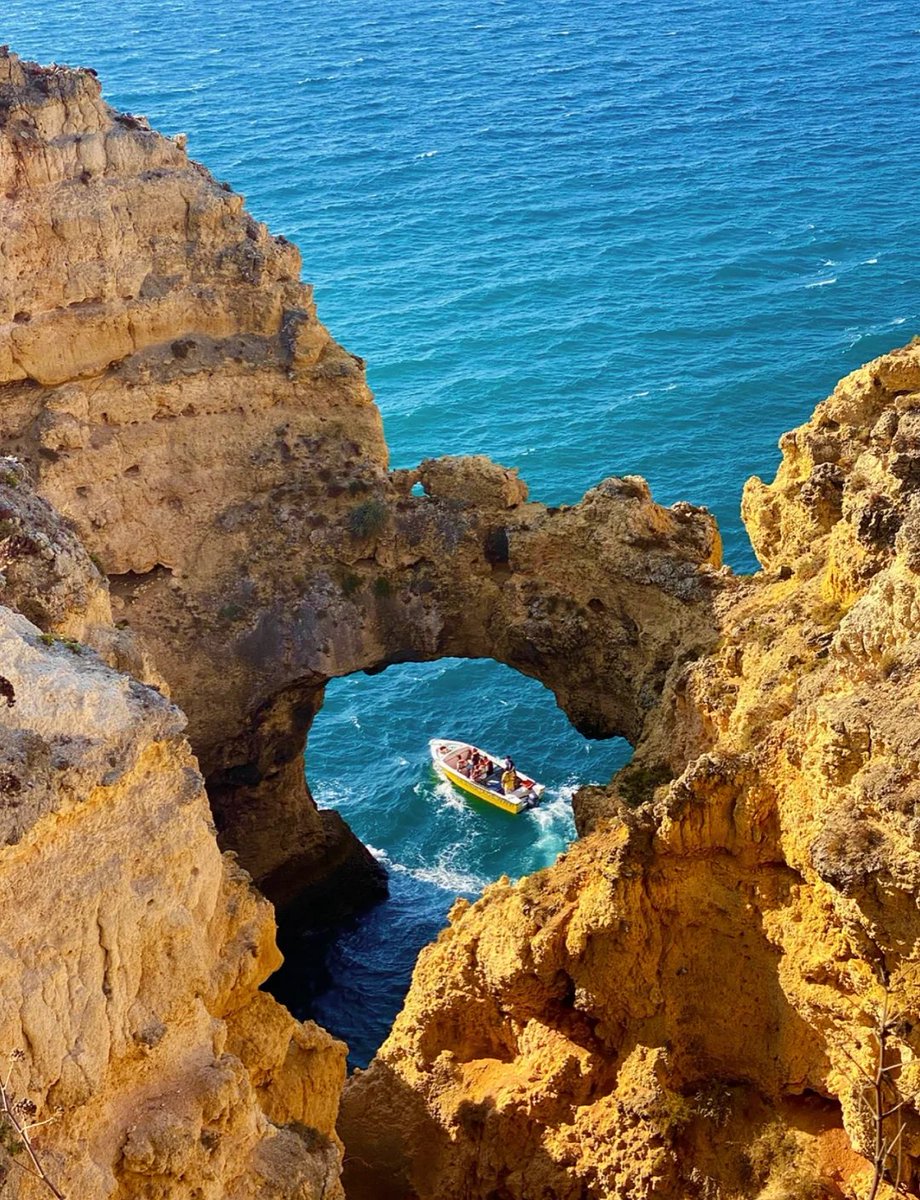 LandelsElectric's tweet photo. Just stumbled into a tiny coastal town in Portugal—sunset painting the cliffs gold, fresh grilled sardines from the stall down the lane, and zero tourist crowds. This is the kind of unplanned magic I’ll chase forever. https://t.co/frsn3cyx7e