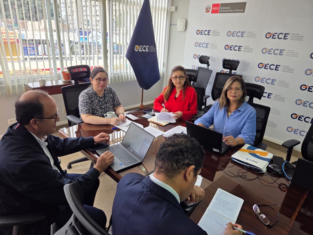 OECEPeru's tweet photo. 📢 #Hoy se realizó la 1.° sesión extraordinaria del Consejo Directivo, dando inicio a una etapa orientada a recuperar y fortalecer la institucionalidad del #OECE.

😉 Orden, capacidad y compromiso para fortalecer el #OECE. https://t.co/YbCR7aB9up