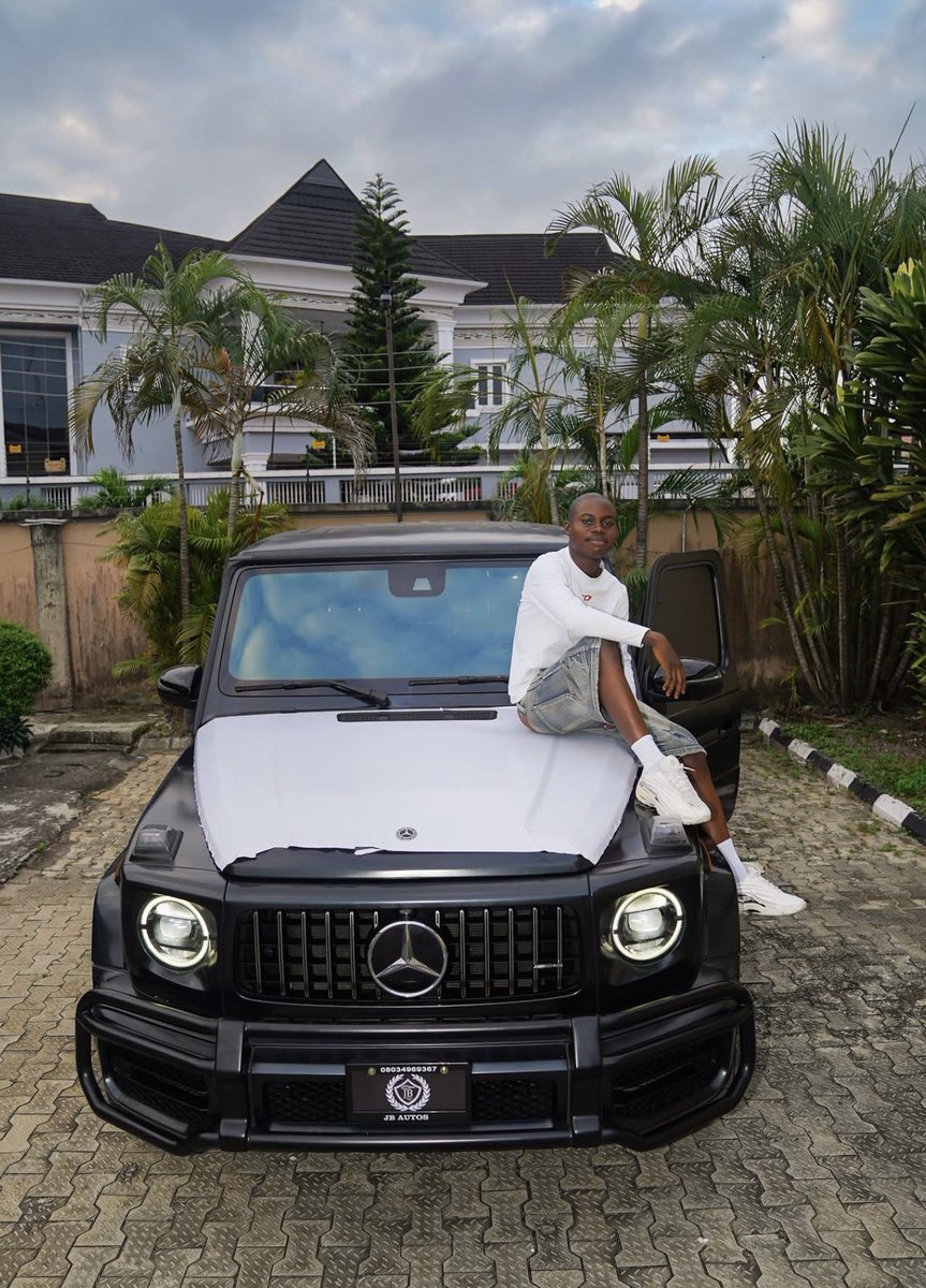Teeniiola's tweet photo. Just like that, Peller is a G Wagon owner 🎉 https://t.co/yI7wk9hbme