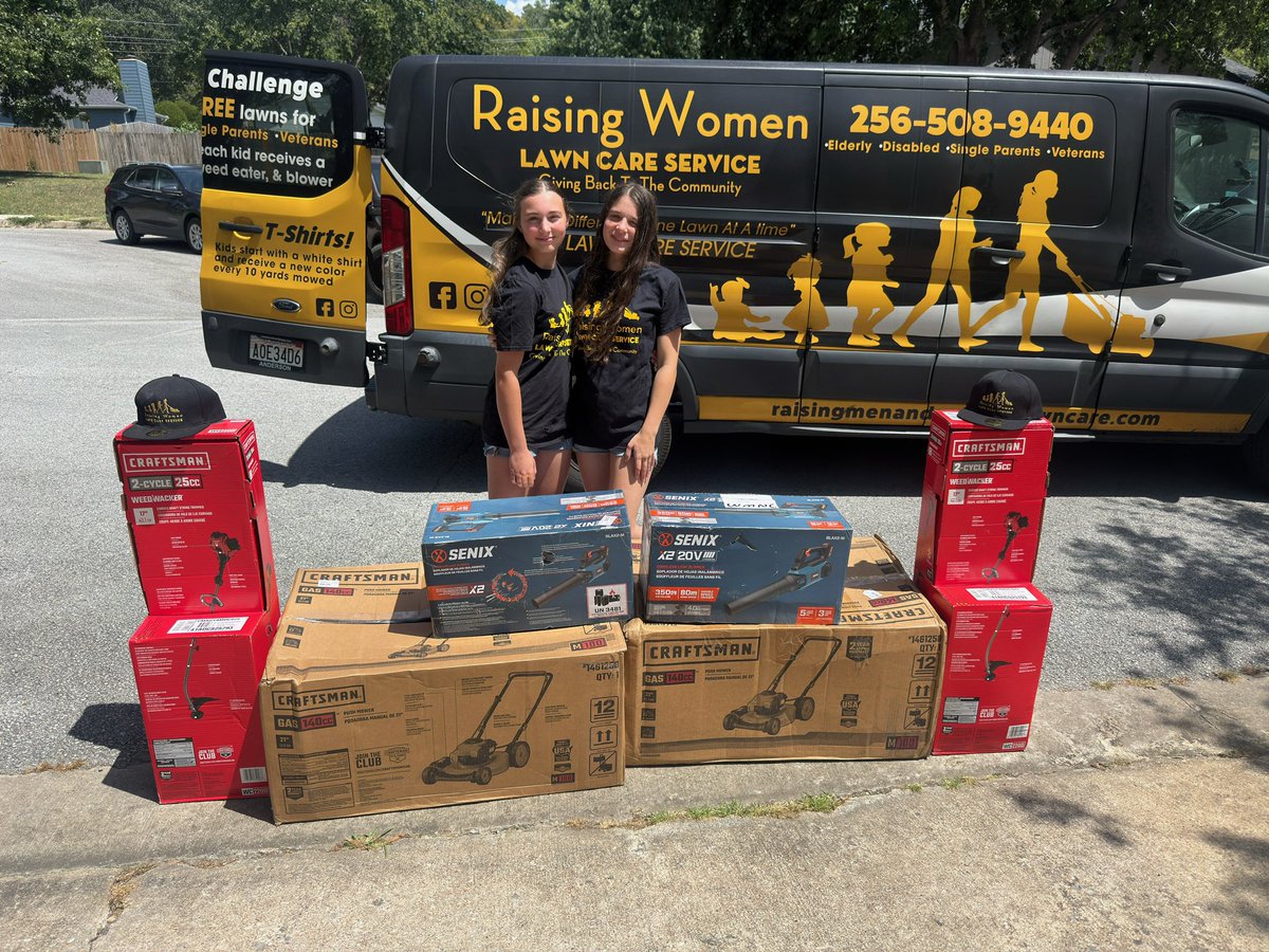 iamrodneysmith's tweet photo. Family, Please help me in congratulating Kieya &amp; Addison of Fayetteville, Arkansas on completing our 50 yard challenge by mowing 50 free lawns for the elderly , disabled , single parents and veteran in their community . https://t.co/vUuGOy2dhb