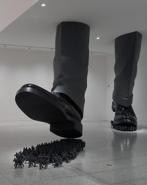 JustCasper_2's tweet photo. Who really gave this person this kind of pillar creativity? https://t.co/EYhm2L1b1r