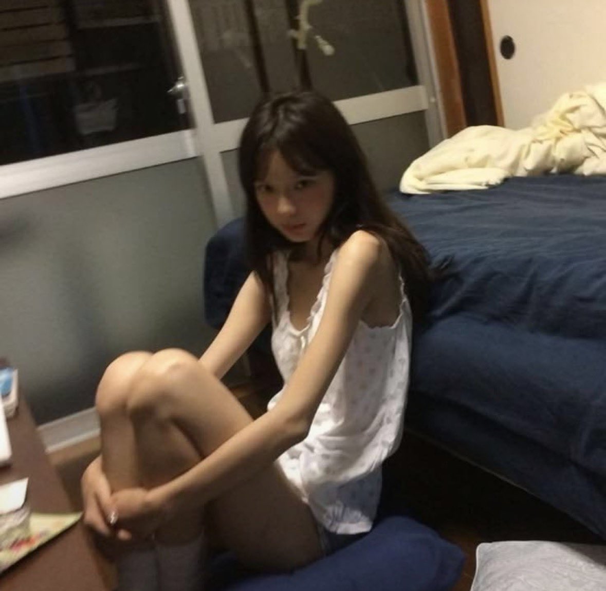eltrynastarve's tweet photo. these 2 pictures definitely have kill counts https://t.co/u9uvgq64iI