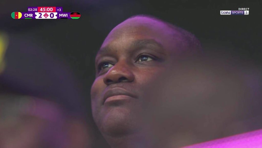 LEquipe237's tweet photo. 📸🇨🇲 PATRICK MBOMA EST LÀ !
La légende camerounaise Patrick Mboma est présente en tribunes pour soutenir les Lionnes Indomptables dans cette grande finale de la CAN féminine 2026. 🦁🏆 #lequipe237
Tout le Cameroun derrière ses Lionnes ! 🇨🇲🔥
#WAFCON2026 #CMRMAL #GoLionesses https://t.co/j7XEFFLXrc