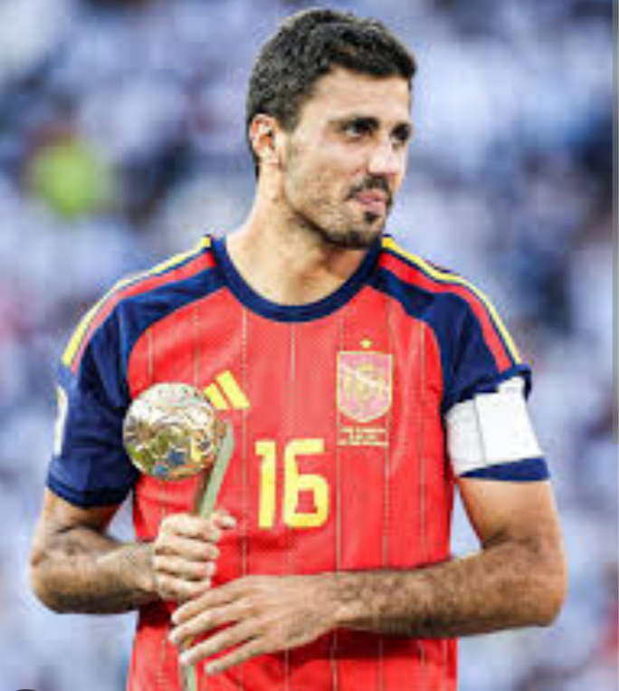 pragma_ai30's tweet photo. Real Madrid steered away from Rodri interest due to Team config conflicts and injury record concerns.
Would have loved to see him wear the black and white jersey after a blistering WC performance. https://t.co/O8SX69impl