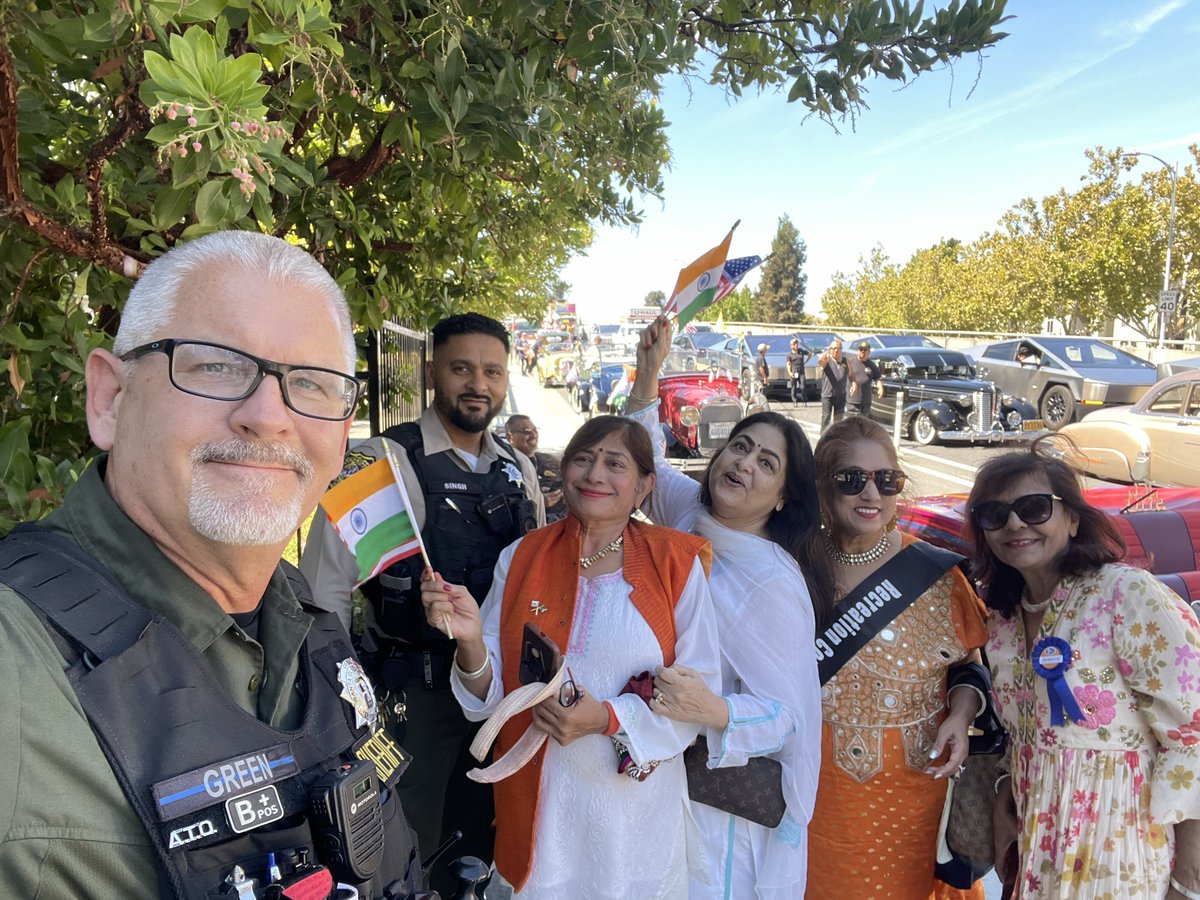 SCCoSheriff's tweet photo. COMMUNITY CELEBRATION: Deputy Green and Deputy Singh had a wonderful time at the Multinational Parade in San Jose this weekend! 🎉🇮🇳��🇸

A huge thank you to the Association of Indo Americans for hosting this vibrant celebration of India’s 80th Independence Day and America’s 250th!

Our deputies enjoyed connecting with the community, making memories, and even showcasing one of our Sheriff’s classic cars in the parade!