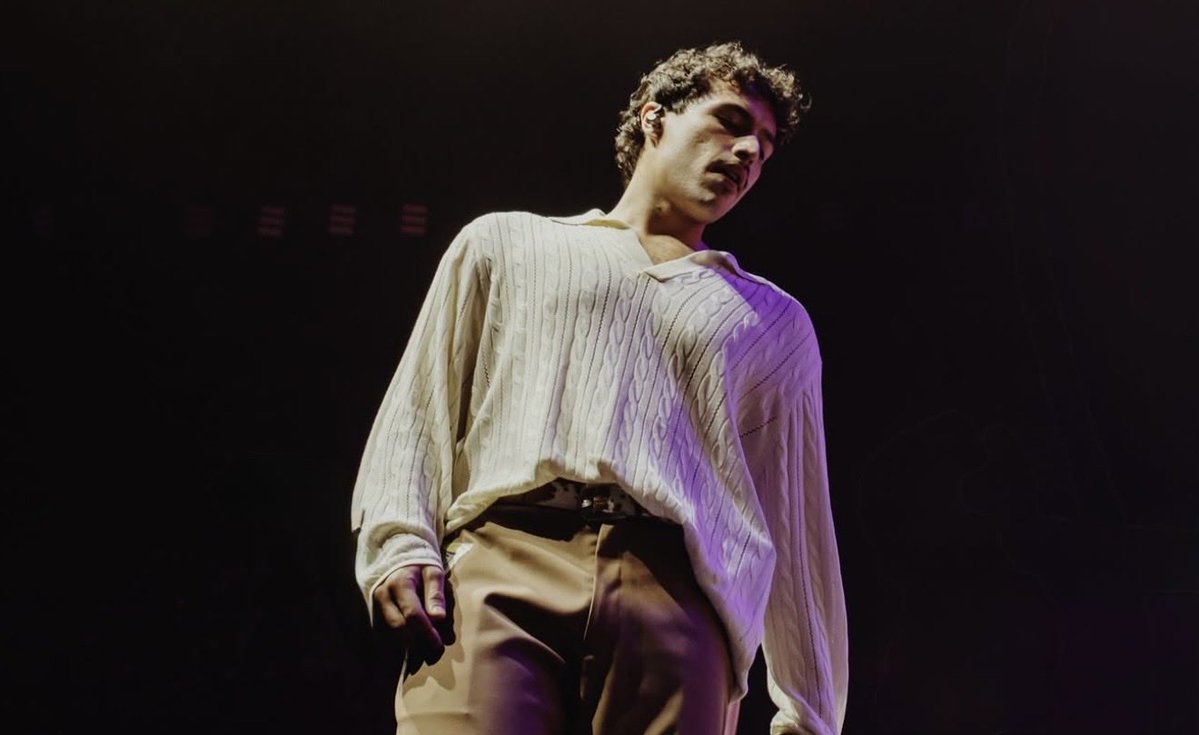 lauratejerog_'s tweet photo. 🤟🏻 @TinhoVaamonde en los últimos conciertos de la #GiraOT2025 
+ en ig: lauratejerog https://t.co/wBW0Z19xut