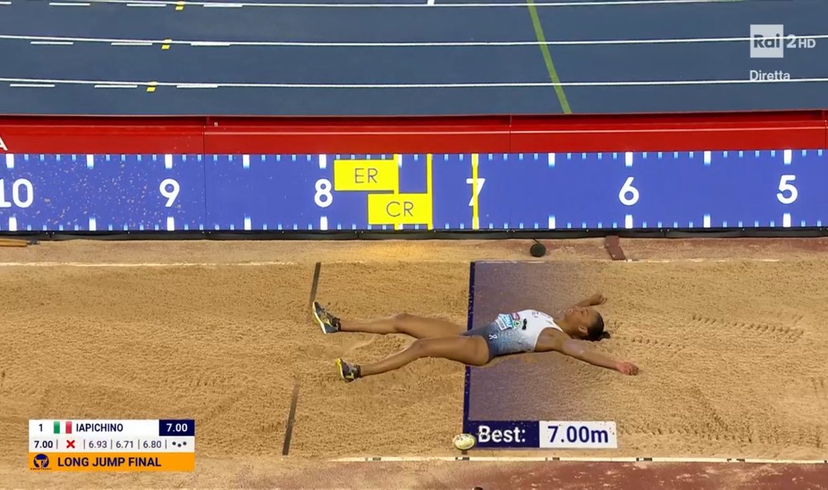 toMMilanello's tweet photo. Sette metri tondi tondi, un centimetro meglio della britannica Sawyers.

Larissa #Iapichino tinge d’oro il suo Europeo. È il primo trionfo della carriera in una grande competizione outdoor.

LET’S GO !!!

#EuropeanAthletics #Birmingham2026 https://t.co/DUq35w6aKb