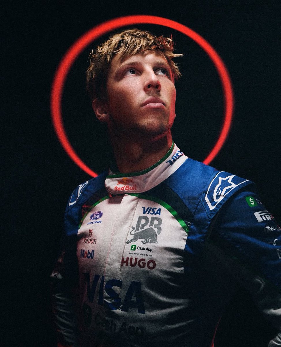spvkvy's tweet photo. i can be your angle .... or yuor devil https://t.co/k9tNl6zhIF