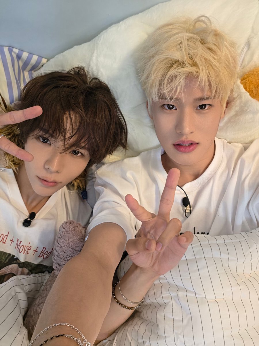 riize_archives's tweet photo. 260817 🧋💭 https://t.co/27PHwbhTXK