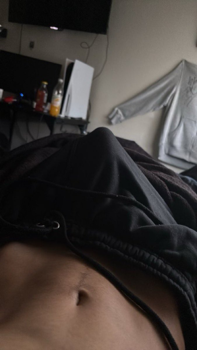 marcobricked's tweet photo. I know you want it #horny #sext #teenage #milf #young #dick #m4f https://t.co/8IrtUJFhVZ
