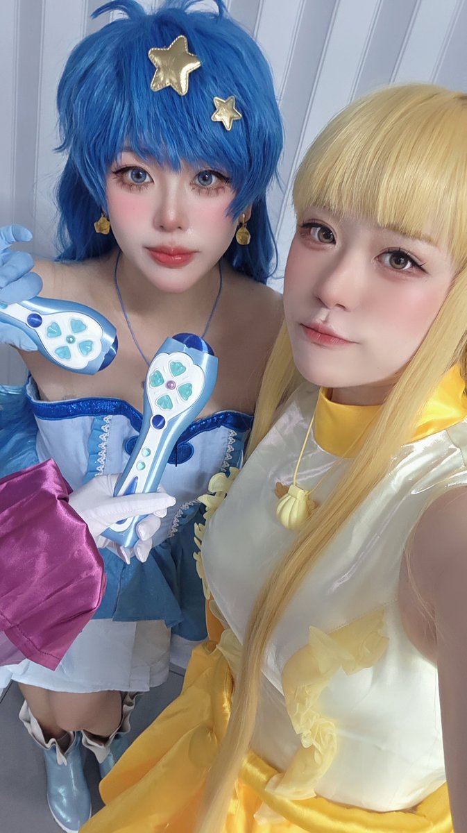 SING_BANA's tweet photo. 공주놀이 최고 😍💞 https://t.co/E6LEjApkob