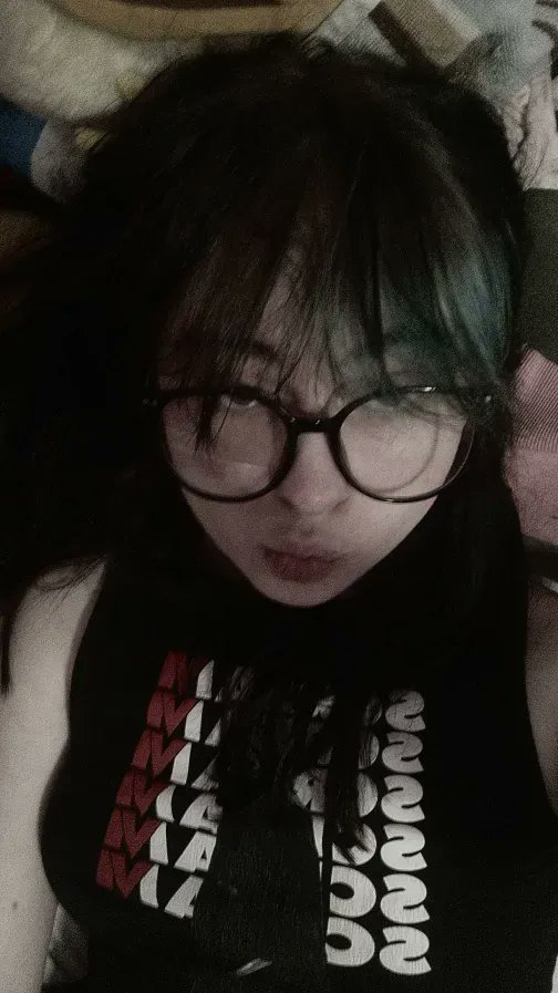 poejackmen's tweet photo. Who's down to get their cock all sticky and gooey to my irls sweet face and body ˃:3
also telling you anything about her!! https://t.co/aR4Cr69tmZ